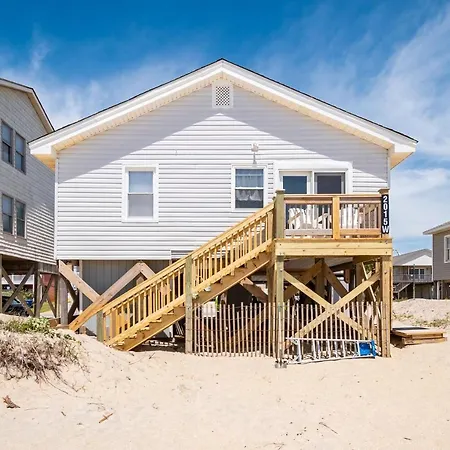 Brig-A-Dune By Oak Island Accommodations
